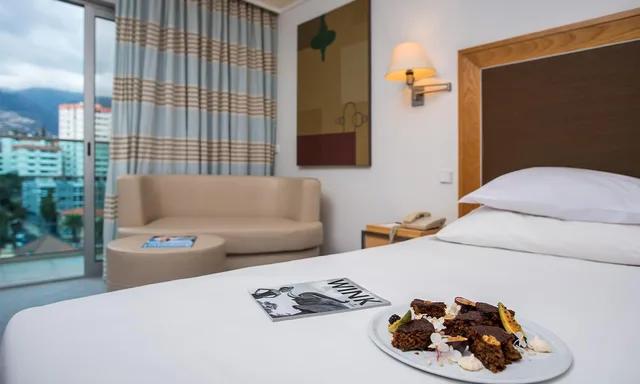 Sea, Suite, Pestana Carlton Madeira 1/2