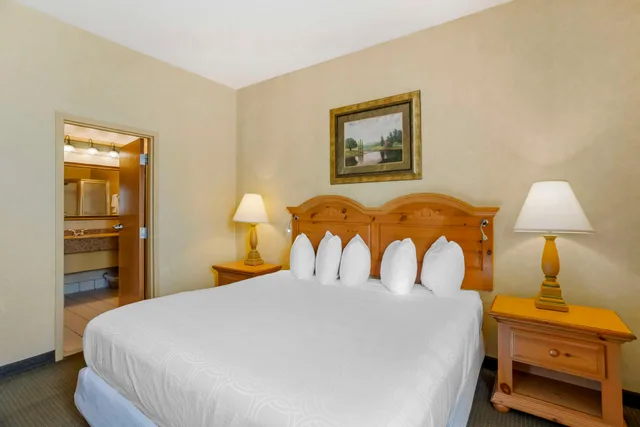 جناح بسرير كينج، Best Western Plus Revere Inn & Suites 1/10