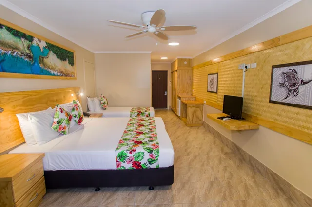 Garden Superior Room، Edgewater Resort 2/4