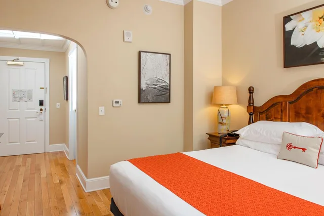 غرفة قياسية بسرير كينج، Mills Park Hotel 2/6