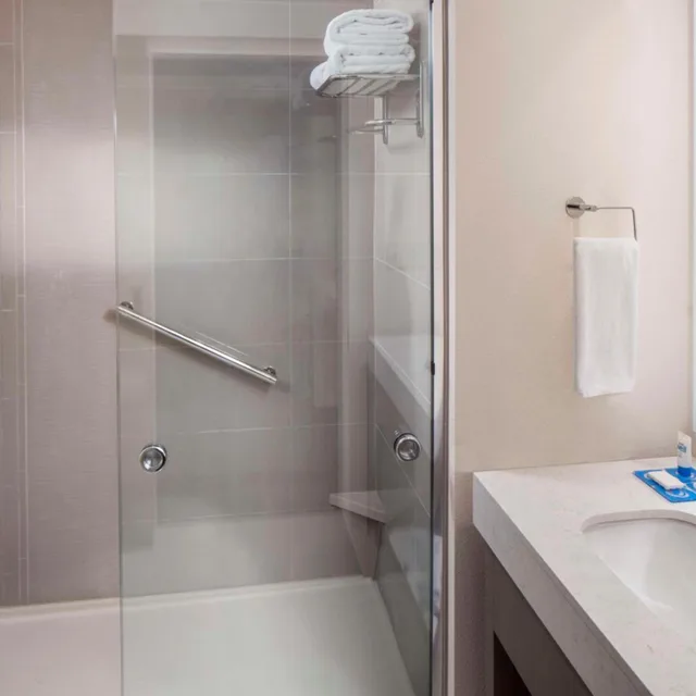 جناح استوديو بسرير كينج مع أريكة بمطبخ، Hyatt House Charleston Mount Pleasant 2/2