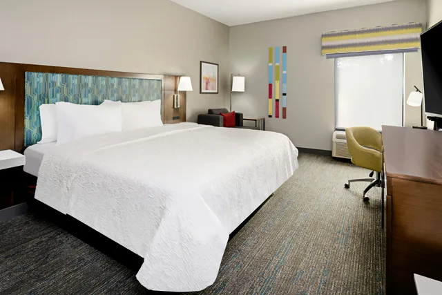 غرفة بسرير كينج لذوي الإعاقة، Hampton Inn Richmond Mechanicsville 1/5