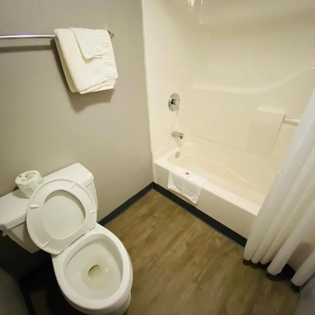غرفة بسرير كينج، Motel6 Boerne, TX 9/10