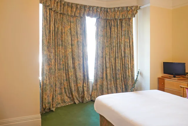 غرفة قياسية بسرير مزدوج، OYO Langford Hotel, Brighton & Hove 2/7