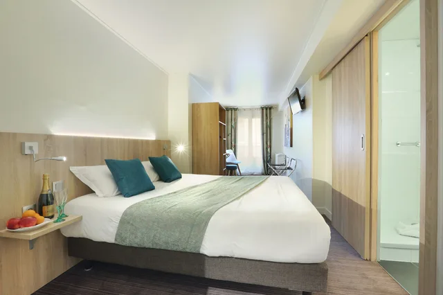 غرفة كومفورت بسرير مزدوج، Beaugrenelle Tour Eiffel Hotel 4/10