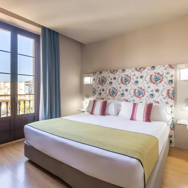 غرفة بسرير مزدوج بشرفة، Hotel Itaca Jerez 2/10