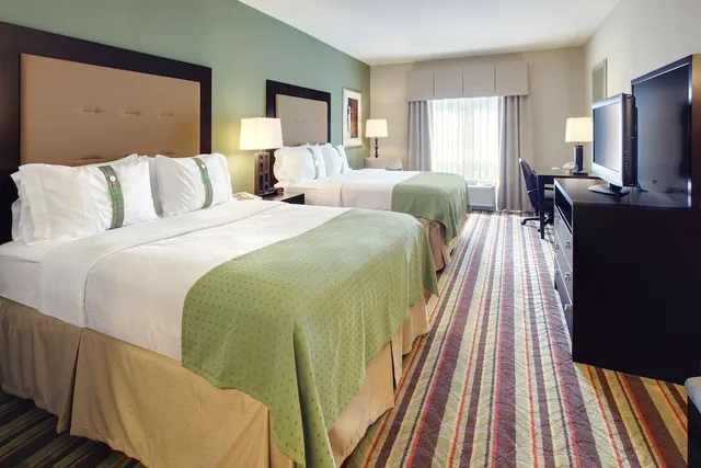 غرفة قياسية بسريرين كوين لذوي الإعاقة، Holiday Inn Blytheville 1/6