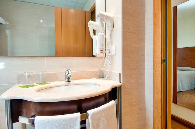 غرفة قياسية ثلاثية بسرير مزدوج، Ibis Styles Pamplona Noain 3/3