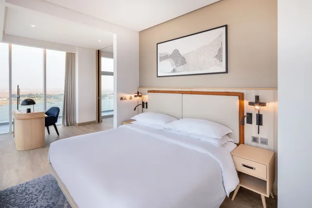 1 Bedroom, Executive, Suite, Four Points by Sheraton Jeddah Corniche 1/3