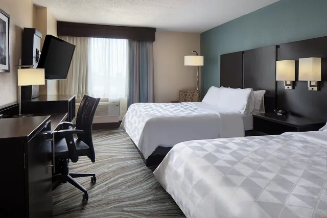 غرفة بريميوم بسريرين كوين، Holiday Inn Rock Island - Quad Cities 3/4