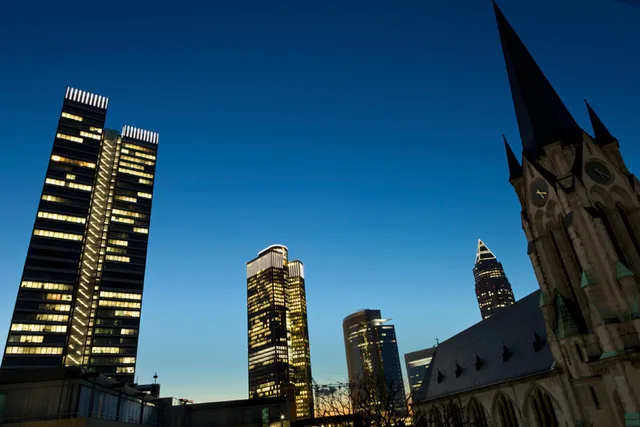 SAVIGNY HOTEL FRANKFURT CITY MESSE، فرانكفورت 23/26