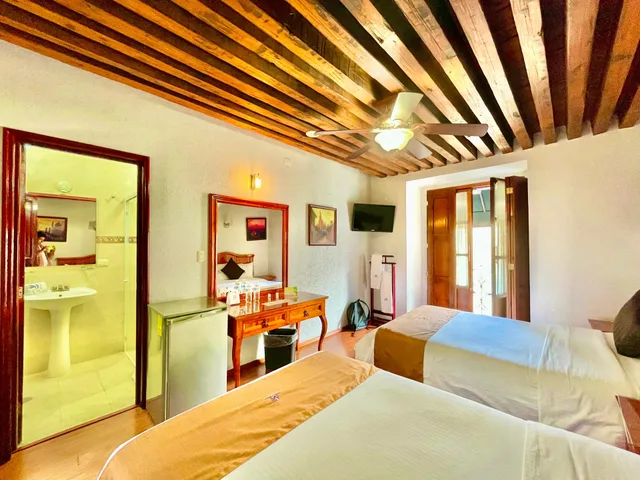 Classic, Quadruple, Street View, Hotel Puebla Plaza 6/6