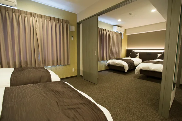 جناح بأربعة أسرّة، Hotel Lantana Osaka 2/2