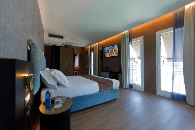 غرفة ثلاثية بشرفة، BellArrivo Hotel 4/10