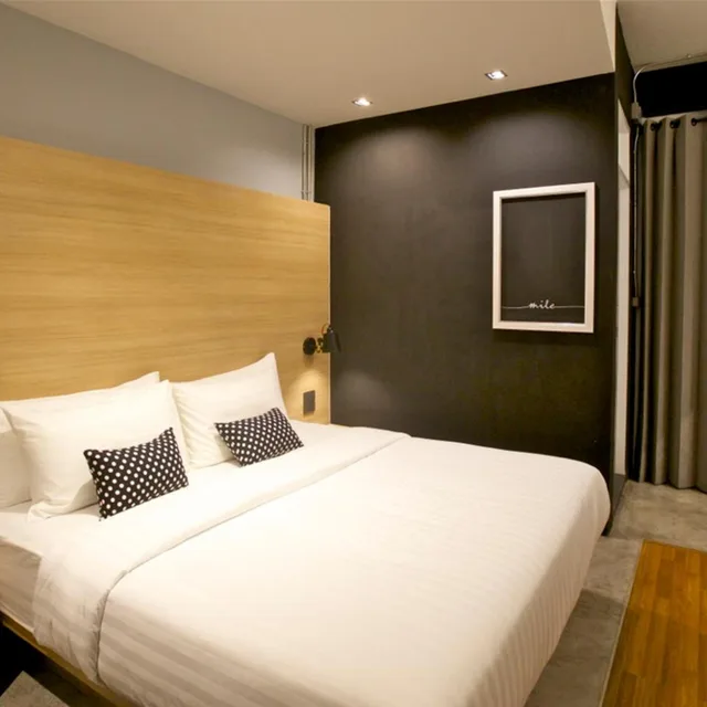 غرفة بسرير كينج بشرفة، The Plug hotel at i-Biz Avenue (SHA Plus+) 1/3