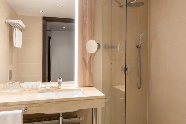 غرفة قياسية بسرير كينج بإطلالة على المدينة، AC Hotel by Marriott Bratislava Old Town (ex Austria Trend Hotel) 6/7