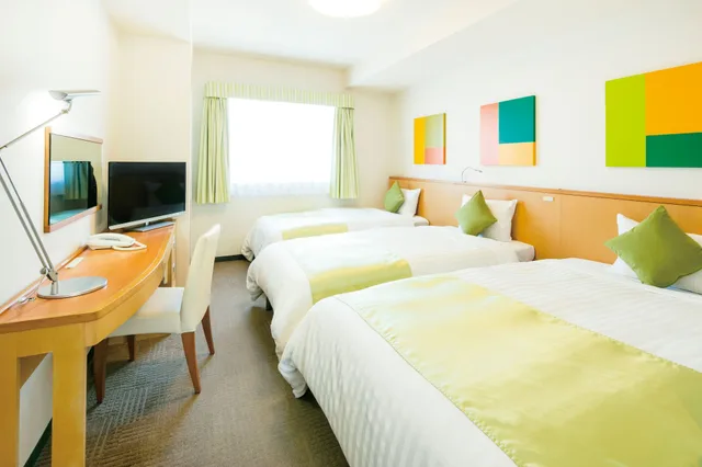 غرفة بسريرين منفصلين، Hotel Lumiere Nishikasai 2/6