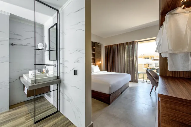 غرفة ديلوكس بسريرين منفصلين بإطلالة على المتنزه، Dom Boutique Hotel 6/7
