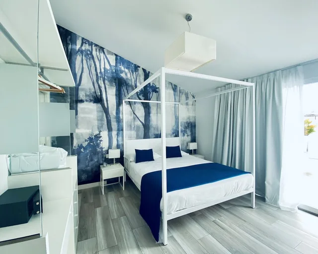 Deluxe, Quadruple, 1 Queen and 1 Bunk Bed, Sea View, Hotel Greif 2/5