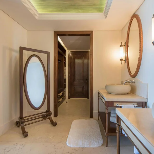 Peninsula, King Bed، The St. Regis Le Morne Resort, Mauritius 2/2