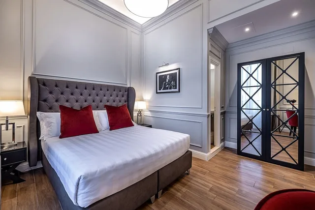 غرفة بسريرين منفصلين، Hotel Ungherese 1/5