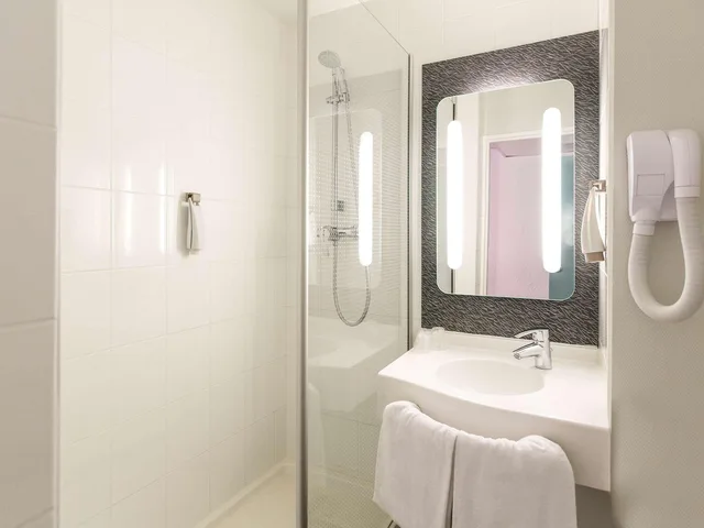 Confort Double room، B&B Hotel Limoges 3 4/6