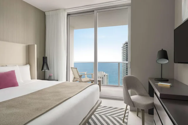 Suite, Accessible, Hyde Beach House 3/4