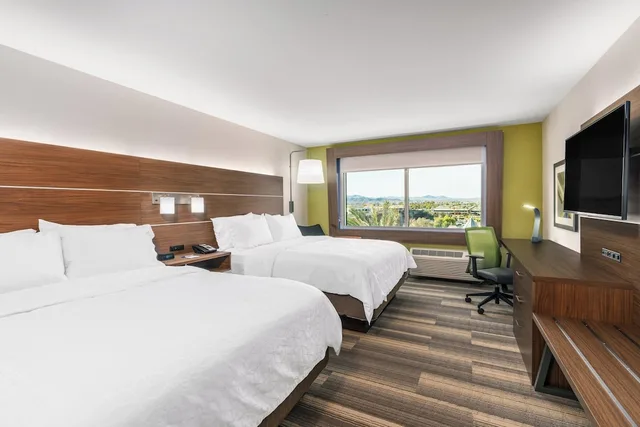 جناح بسريرين كوين، Holiday Inn Express & Suites Lake Havasu - London Bridge 2/5