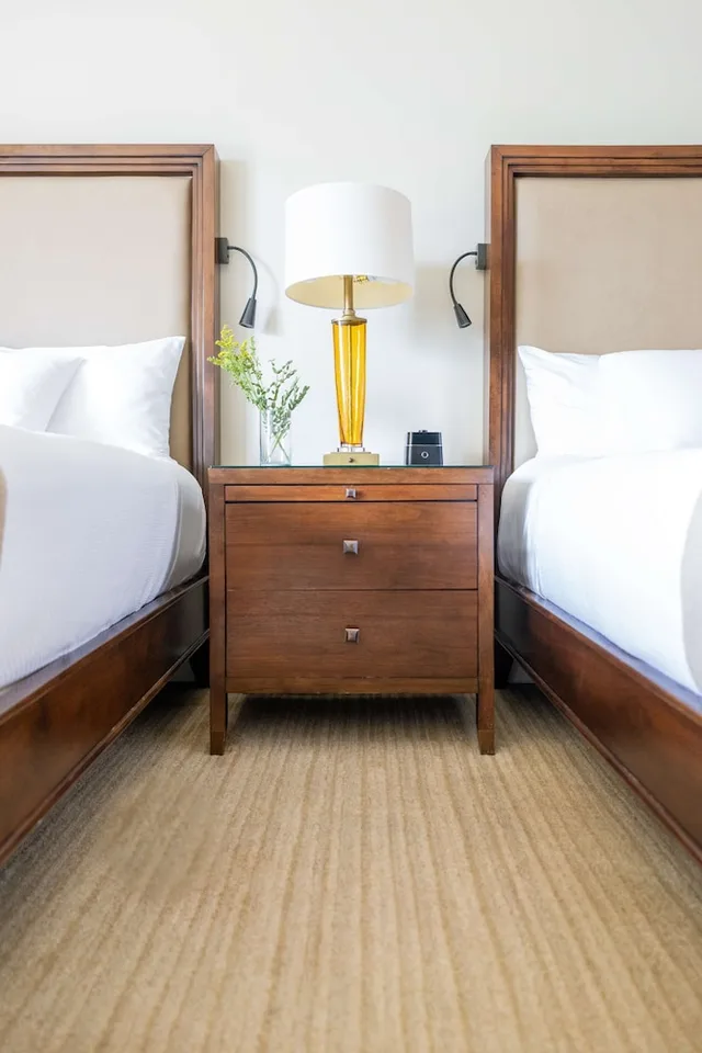 غرفة ديلوكس بسريرين كوين بإطلالة على المدينة بشرفة، Nopsi Hotel New Orleans 2/3