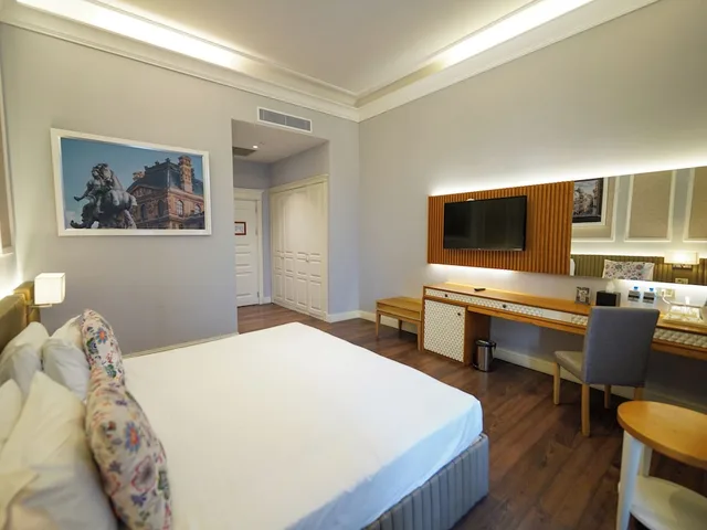 غرفة ديلوكس بسرير كينج، Promenade Hotel 8/10
