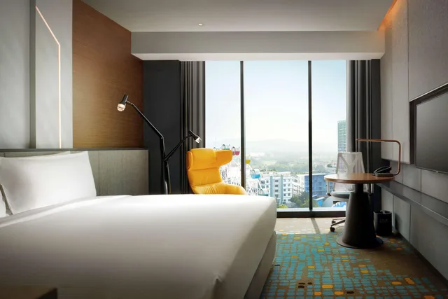 غرفة ديلوكس بسرير كينج، DoubleTree by Hilton Shah Alam i-City 4/8
