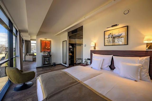 غرفة عائلية، Promenade Hotel 1/3