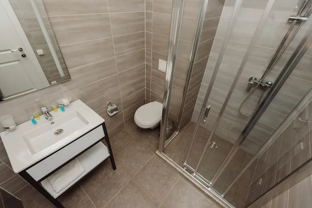 غرفة بسرير كينج بشرفة، Boulevard Hotel Batumi 4/4