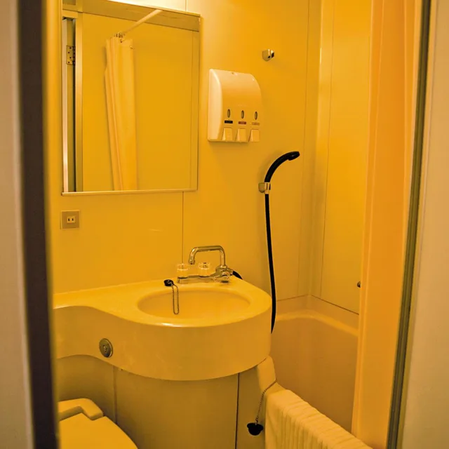 غرفة بسريرين منفصلين، Marroad Inn Akasaka 4/4