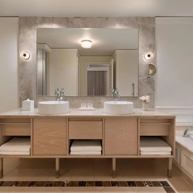 1 Bedroom, Residential, Suite, Partial Ocean View، The Ritz Carlton Key Biscayne 4/4