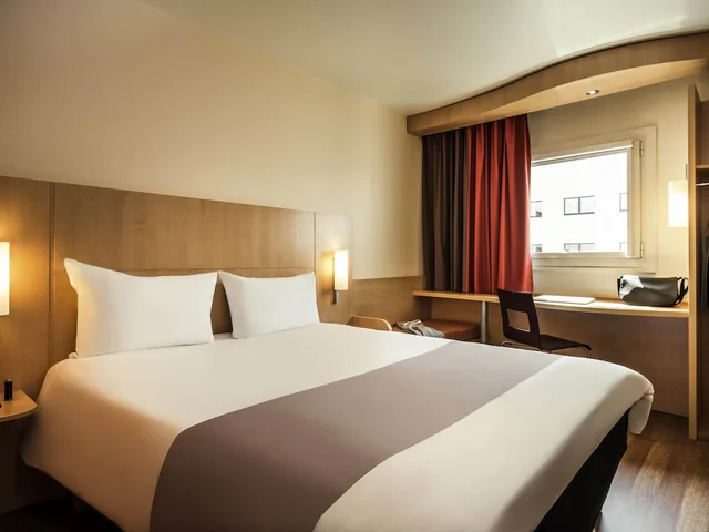 غرفة قياسية بسرير مزدوج، Ibis Paris Montmartre 18Eme 4/9