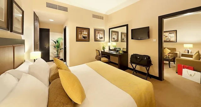 1 Bedroom, Premier, Suite, 1 King and 1 Single Beds, Al Manzel Hotel Apartments 2/5