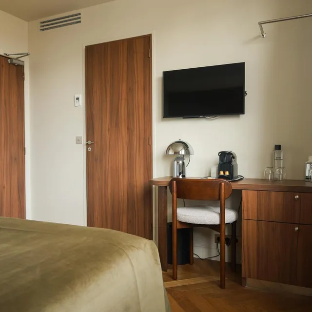 Parisian, Double Bed، HOTEL D'ARGENSON 2/4