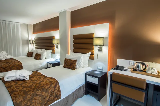 Standard, Quintuple، Hotel Princesa Parc 2/7
