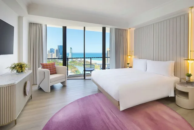 1 Bedroom, Suite, Lagoon View, Balcony, Marriott Vacation Club At Surfers Paradise 1/9