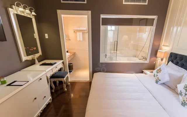 غرفة بريميير بسرير مزدوج، Silverland Jolie Hotel Spa 1/6
