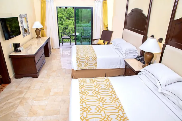 Luxury, Royal Floor، Occidental Cozumel 2/4