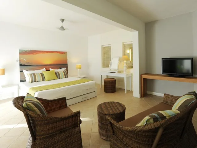 غرفة كومفورت عائلية، Veranda Grand Baie Hotel and Spa 2/4