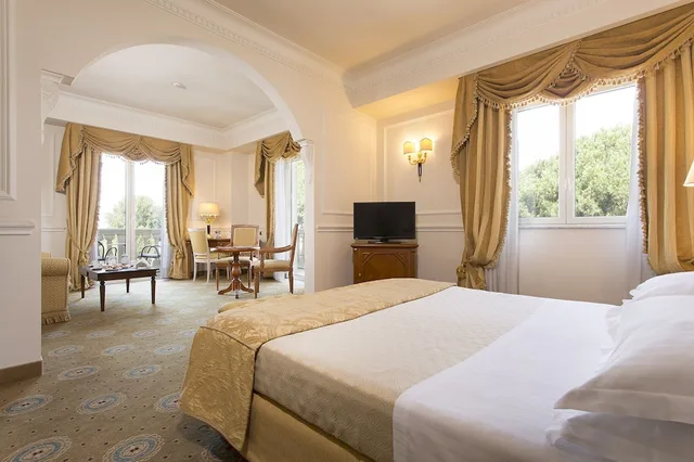 جناح جونيور بسرير مزدوج، Grand Hotel Vanvitelli 1/3