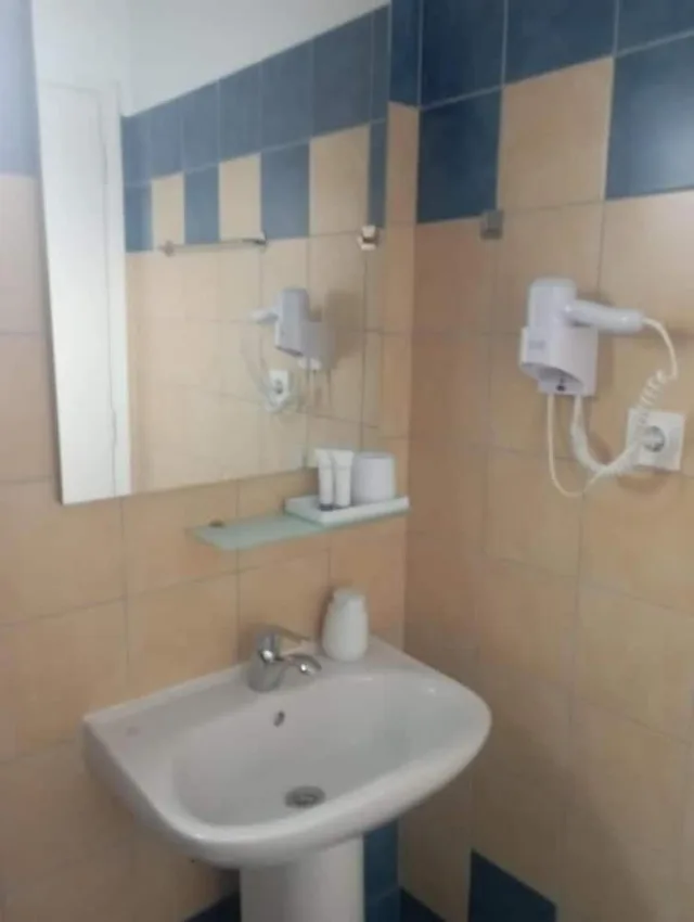 Studio, Double Bed, Pool Side, Balcony, Toni Apos S Guesthouse 3/6