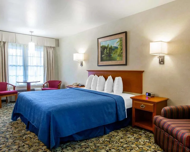 غرفة بسرير كينج، Quality Inn Lake George 1/3