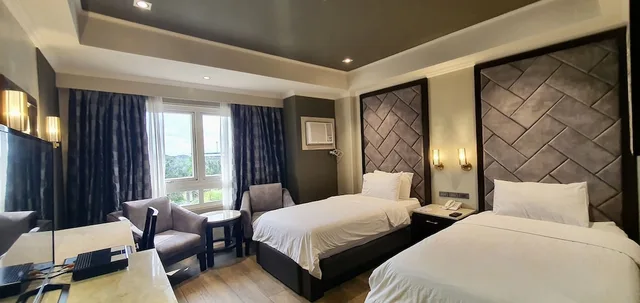 غرفة ديلوكس، Mo2 Westown Hotel Iloilo 1/3