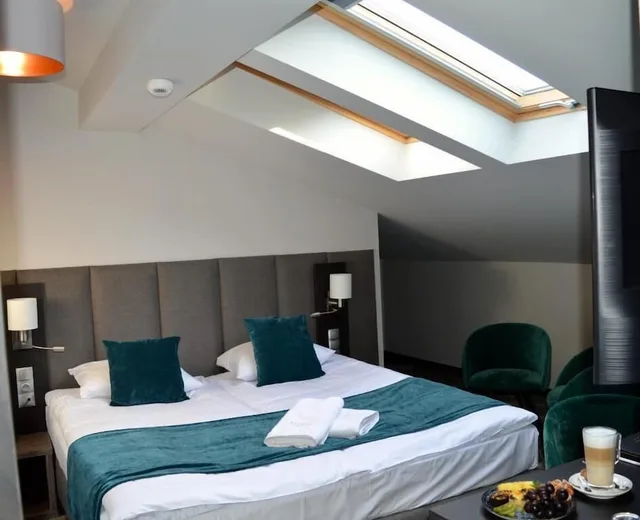 غرفة اقتصادية بسرير مزدوج، Hotel Estera 1/3