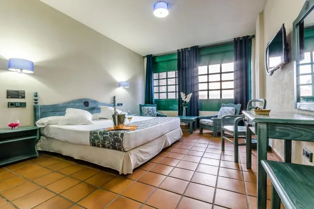 غرفة بسرير مزدوج، Hotel Almagro 2/2
