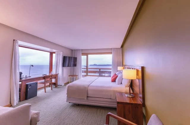 جناح جونيور بسرير كينج، Wyndham Puerto Varas Pettra 8/10